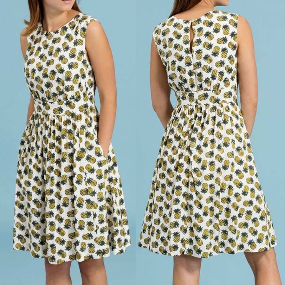 Modcloth Emily and Fin Too Much Fun Dress in Pineapples Sz M